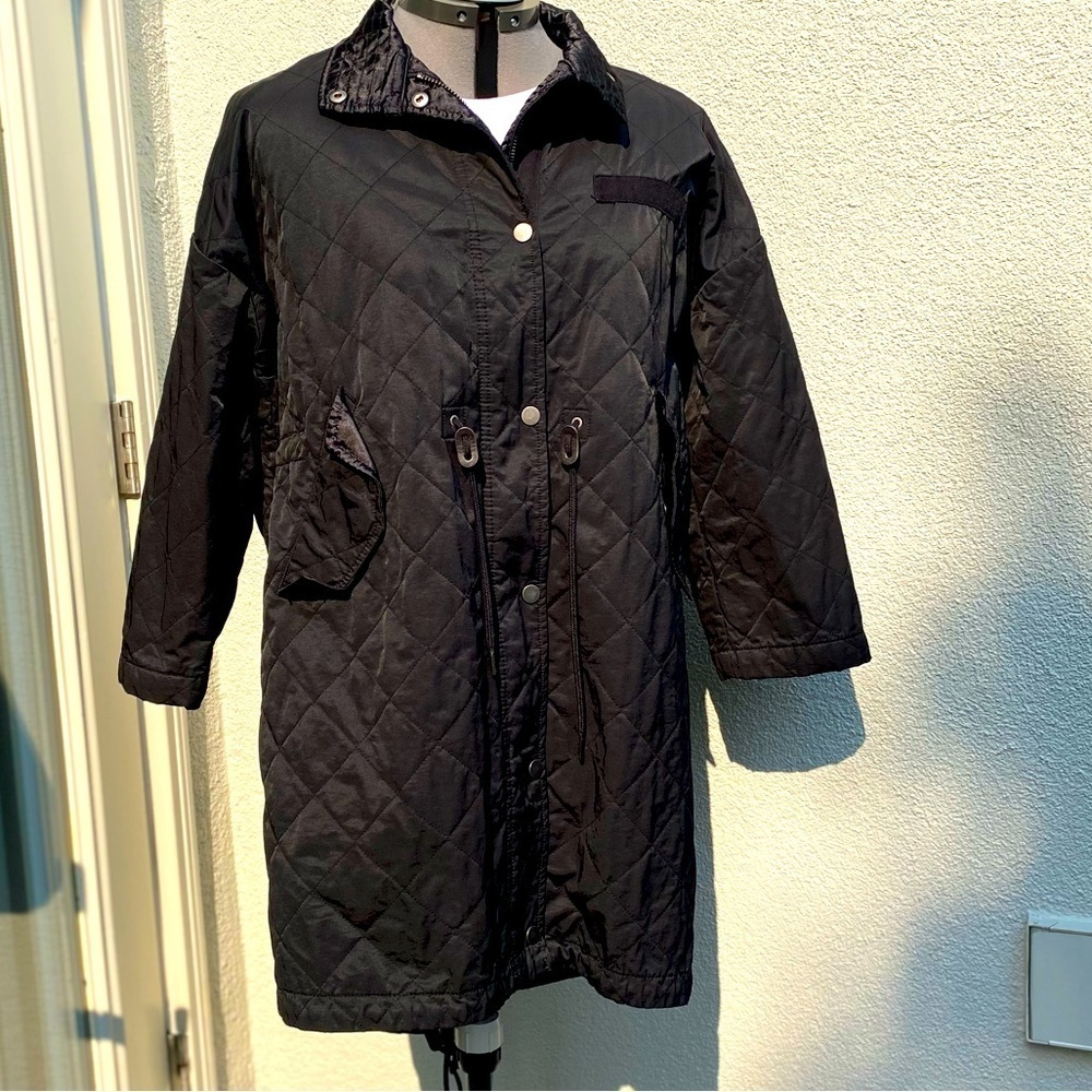 Gap Women’s Quilted  black Light weight women’s  jacket size XS